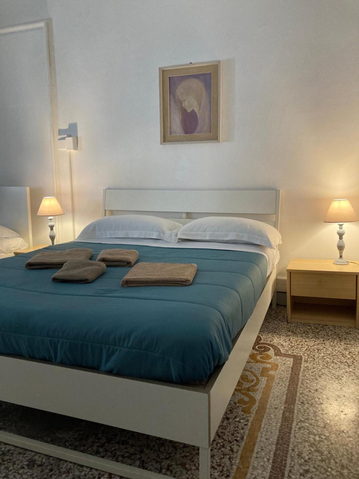 Guest House Roma Cenova Dış mekan fotoğraf